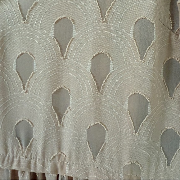 Flowy Dress - Picture 8 of 9